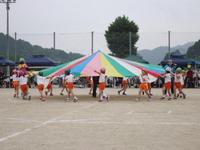 春の運動会。みんなで笑顔いっぱい頑張りました。