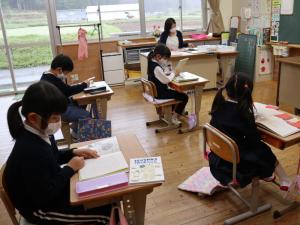 中和小学校　「読書を楽しむ子ども」を育てる新たな取組