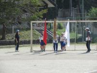 １
