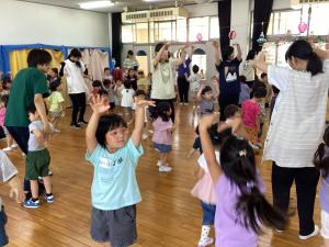 踊り２