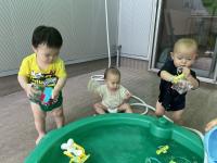 ひよこ組みんなで水遊び2