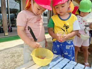 色水遊び３歳