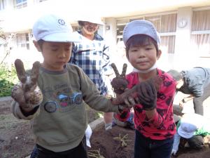 さつまいもほり3