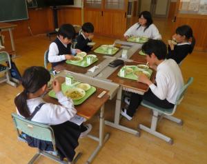 縦割り給食３