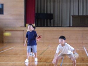 ６