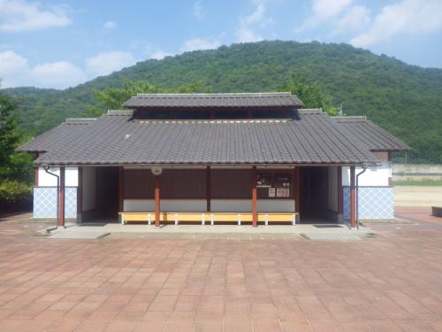 ホタル館