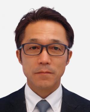 平田氏