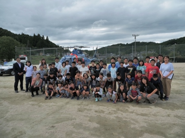 岡山県警のヘリコプター「わしゅう」がやってきましたの画像