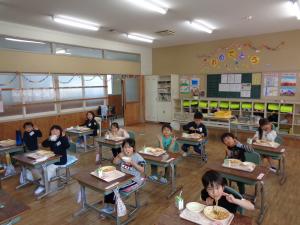 初給食1