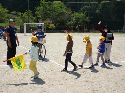 歩行・自転車