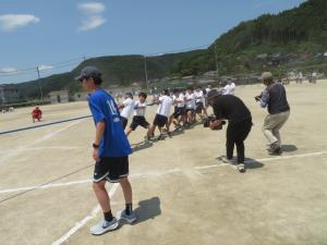 綱引き