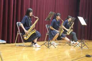 吹奏楽部演奏