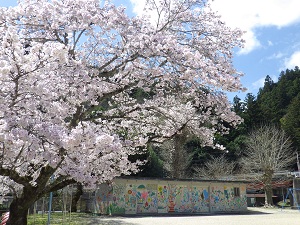 壁画のある学校
