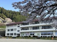 富原小学校外観